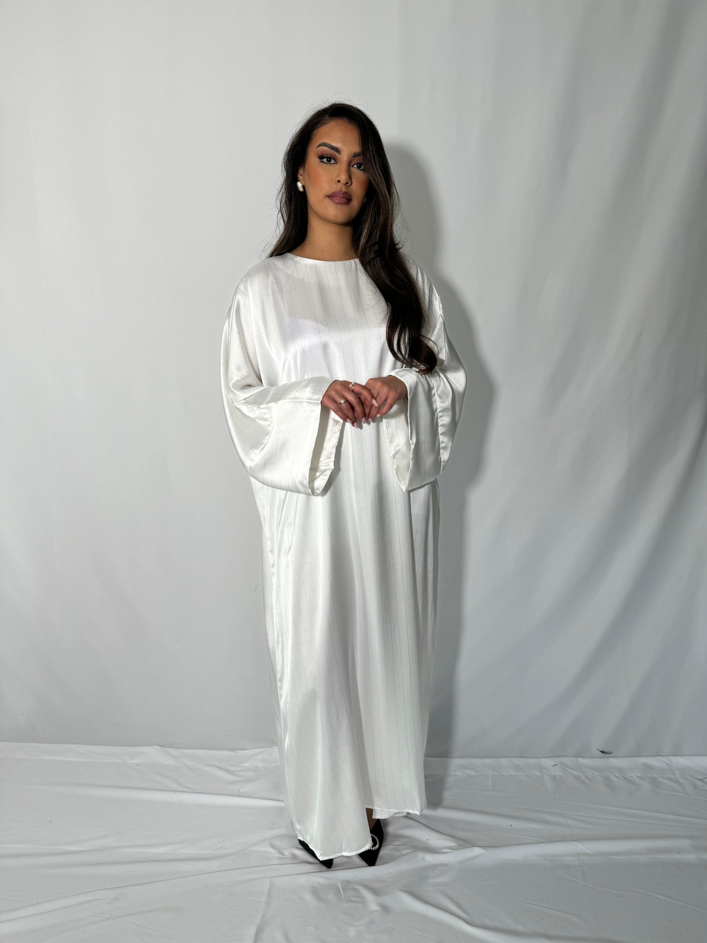 Abaya rayé satiné blanc