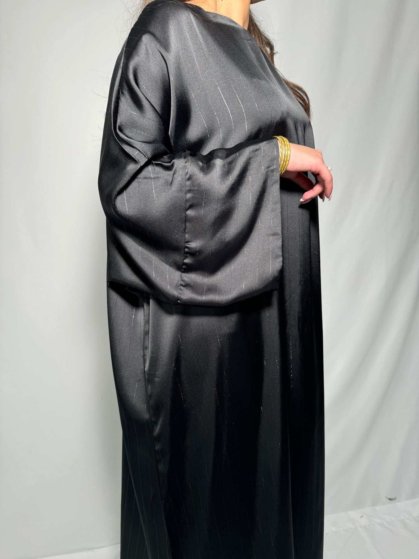 Abaya rayé satiné noir